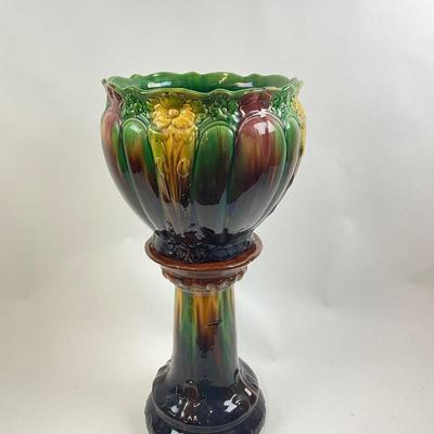 1085 Large Antique Majolica Jardiniere with Poppy Relief