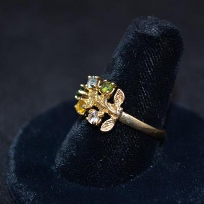 10k Gold Ring with Emerald and Sapphire Size 8.5 2.8g