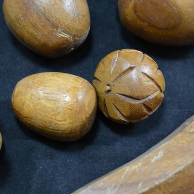 Vintage Lot of Wooden Centerpiece Fruit