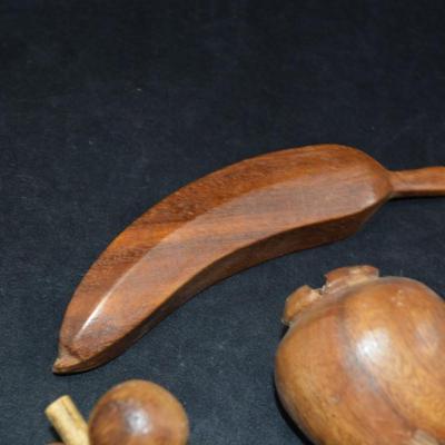 Vintage Lot of Wooden Centerpiece Fruit