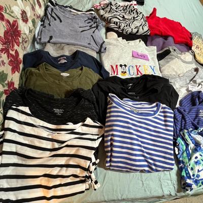 Lot of womens tops