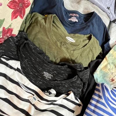 Lot of womens tops