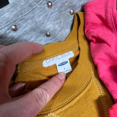 Lot of womens tops