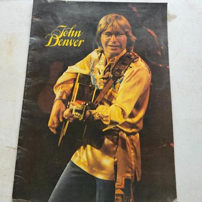 Vintage Souvenir Book, Disneyland Wayne Newton, John Denver and Bob Hope