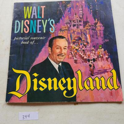 Vintage Souvenir Book, Disneyland Wayne Newton, John Denver and Bob Hope