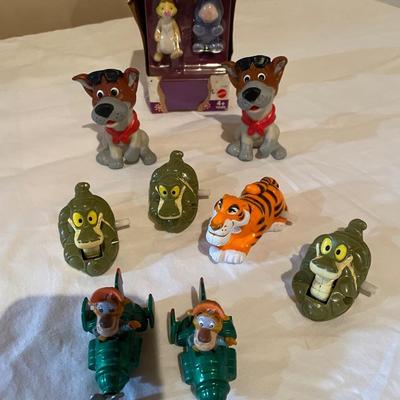DISNEY COLLECTABLES