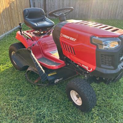 Troy Built Riding Mower (See description)