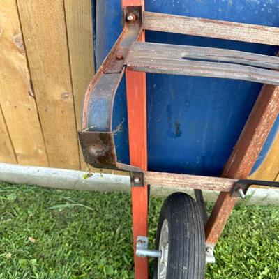 True Temper Wheelbarrow