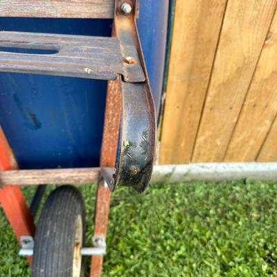 True Temper Wheelbarrow