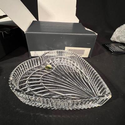 Perfume Bottles, Heart Dishes & More Waterford Crystal Vanity (LR-RG)