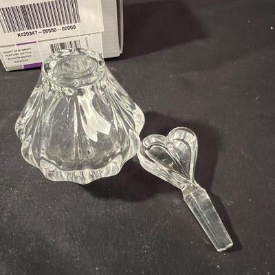 Perfume Bottles, Heart Dishes & More Waterford Crystal Vanity (LR-RG)