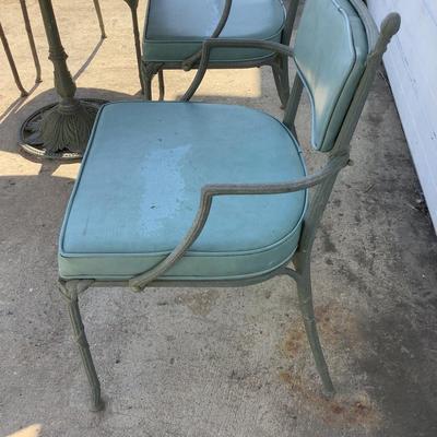 1097 Vintage Hollywood Regency Formica Top Table and Chairs