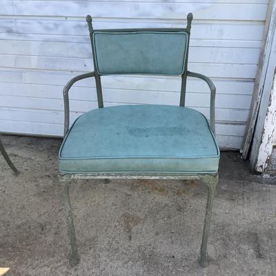 1097 Vintage Hollywood Regency Formica Top Table and Chairs