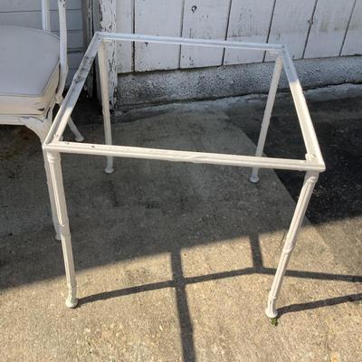 1098 Hollywood Regency Cast Aluminum Chairs with Glass Top Endtables