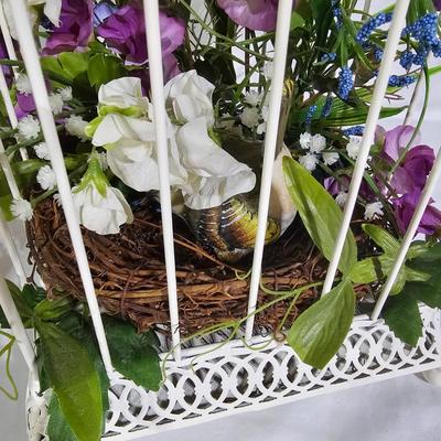 White Basket & Floral Decor Items (B1-JS)