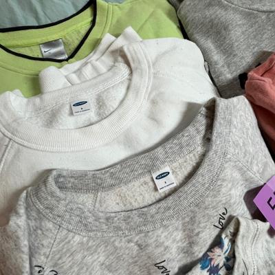 Lot of assorted women's tops