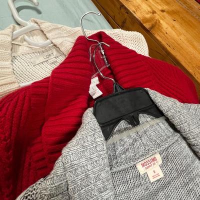 Lot of women's sweaters