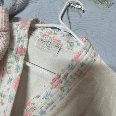 Lot of women's sweaters