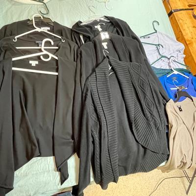 Lot of women's tops & sweaters