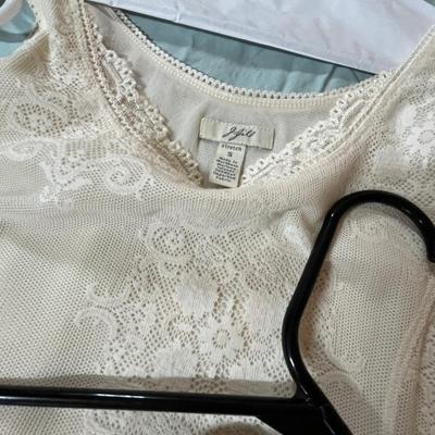 Lot of women's tank tops