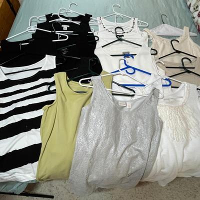 Lot of women's tank tops