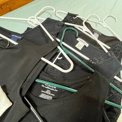 Lot of women's tank tops