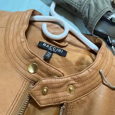 Lot of women's jackets