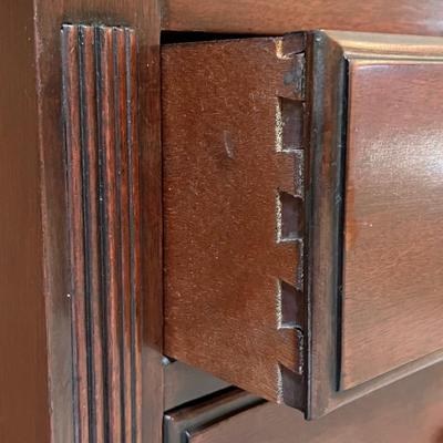 FINCH FINE FURNITURE ~ Vtg. Solid Mahogany China Cabinet