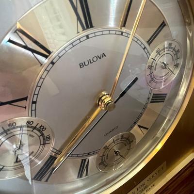 Bolova Table Clock