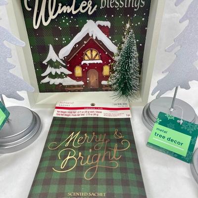 Merry Christmas Decor - wall hanging, metal trees and more