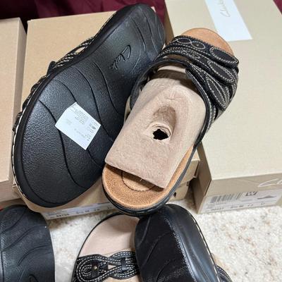 Clarks Sandles