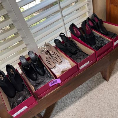 Heels NIB