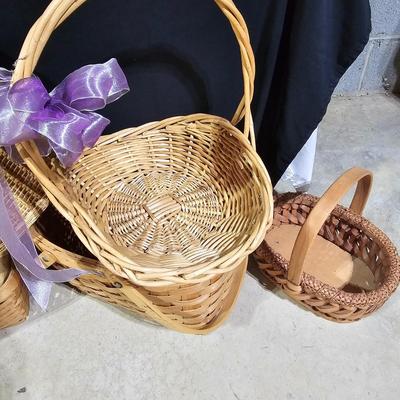 Mega Assortment of Artificial Spring Flowers & Garlands with Baskets (B1-JS)
