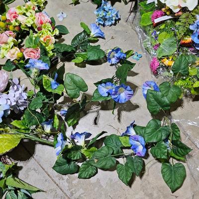 Mega Assortment of Artificial Spring Flowers & Garlands with Baskets (B1-JS)