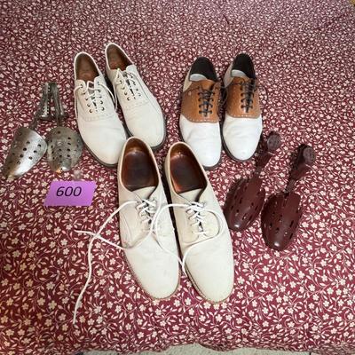 Men's white shoes
