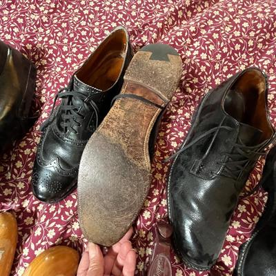 Men's dress shoes