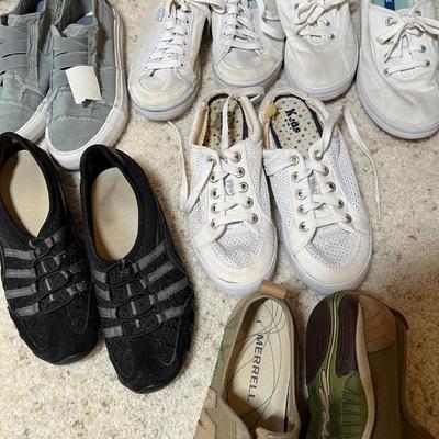 Women shoes