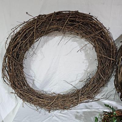 Grapevine Wreaths & More (B1-JS