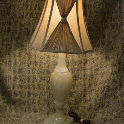 Beautiful MCM Onyx Table Lamp w/ 3 Way Switch 29.5” Tall