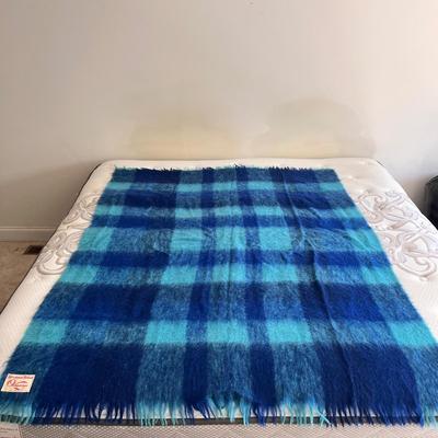 Onkaparinga Kerrymuire Mohair Blankets and More (P-DZ)