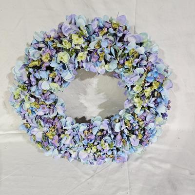Collection of Spring Floral Wreaths w/ Sterilite Storage Containers (B1-JS)