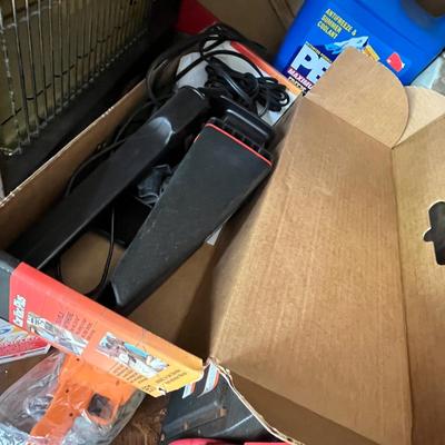Lot of garage items