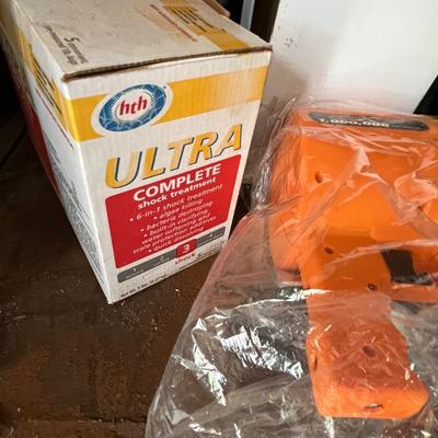 Lot of garage items