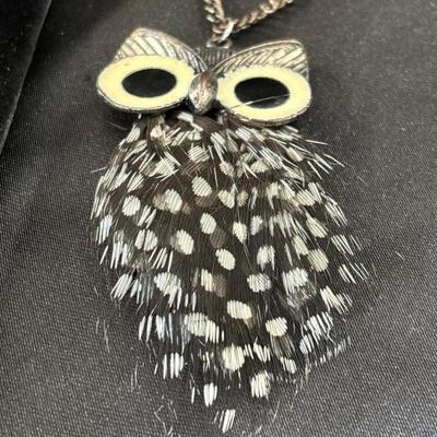 Feathered owl pendent necklace
