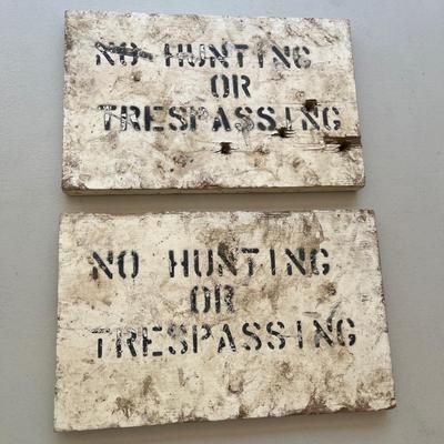 Vintage No hunting signs