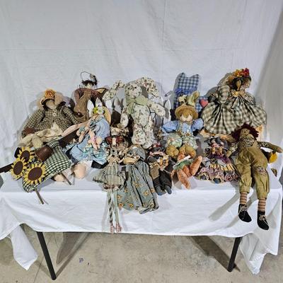 Assorted Country Style Dolls & Animals (B1-JS)