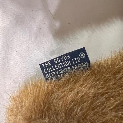 The Boyds Collection of Stuffed Animals and More (B1-DZ)