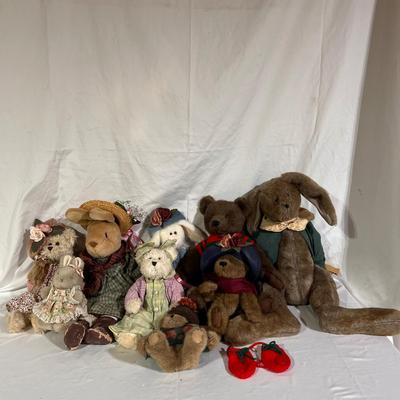 The Boyds Collection of Stuffed Animals and More (B1-DZ)