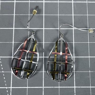 Tear Drop" Grid or Brass, Silver and Copper Earing. NICE