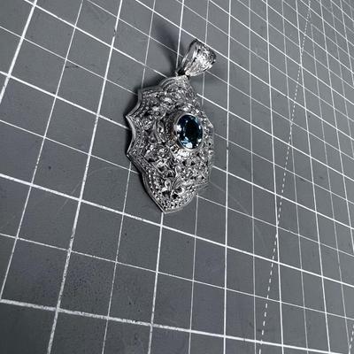 Aquamarine 925 Silver Pendant. Pretty